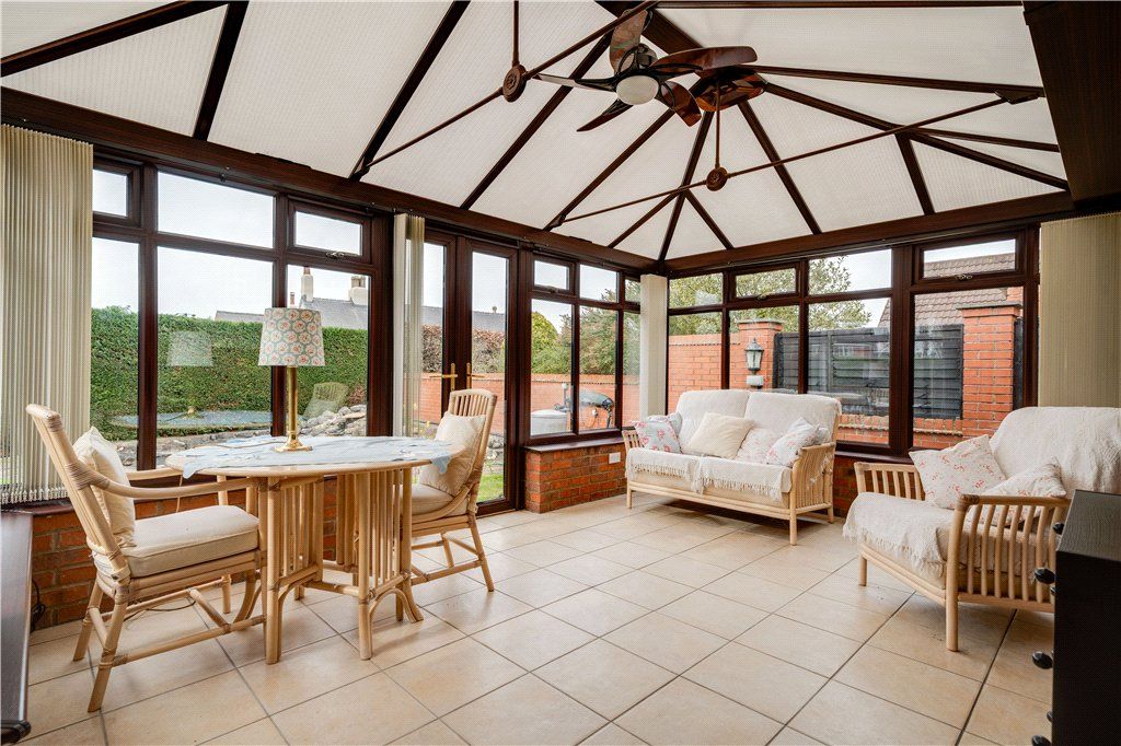 Property photo 3 of 19 Garden Room