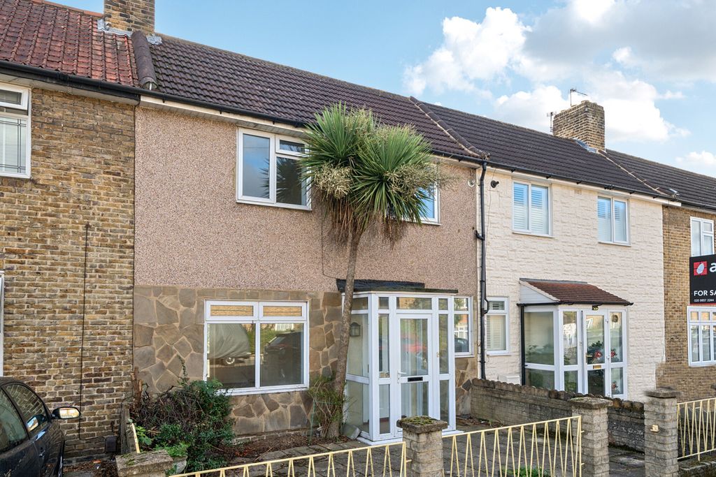 Property photo 2 of 16 External