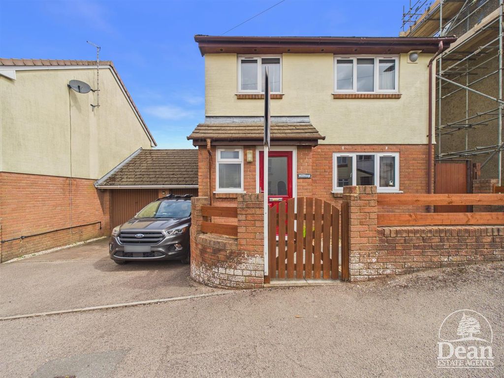 Property photo 1 of 15 Front Outside