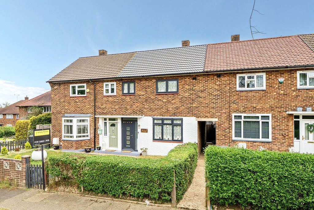 Property photo 1 of 17 1455133-17-69Fc81...