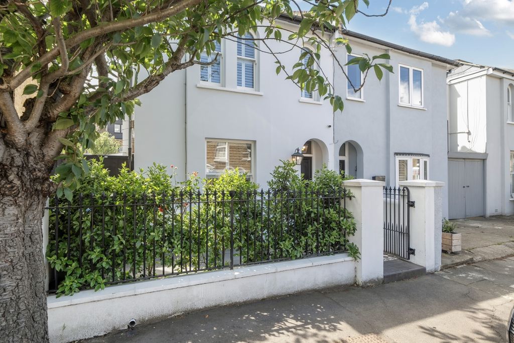 Property photo 1 of 22 1472179-1-6A214ce...