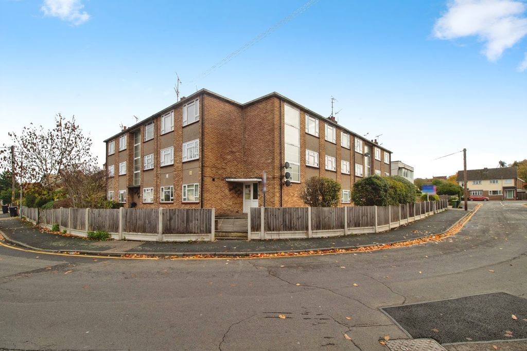 Property photo 1 of 15