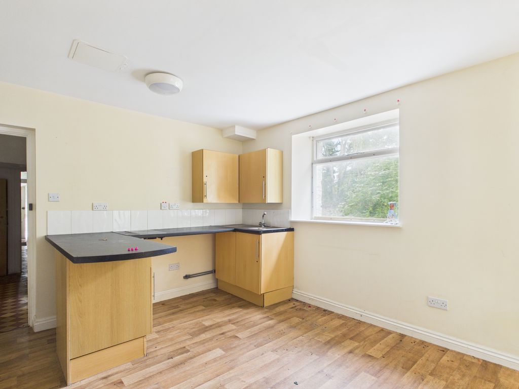 Property photo 3 of 15 Kitchen/Diner