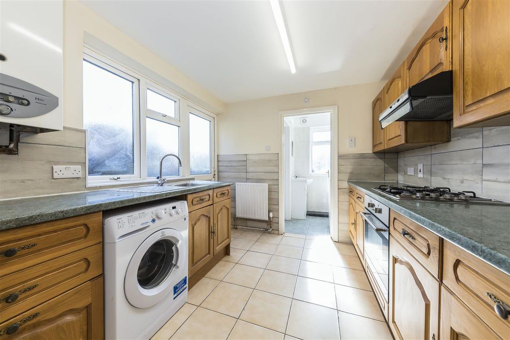 Property photo 3 of 10 Img_0293.Jpg