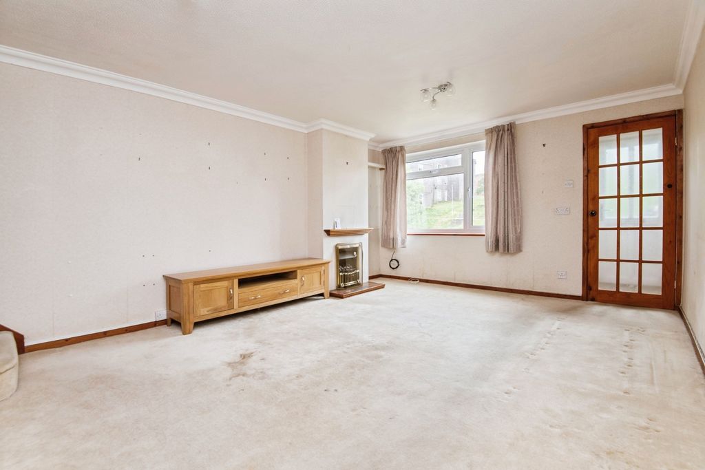 Property photo 2 of 13 Photo