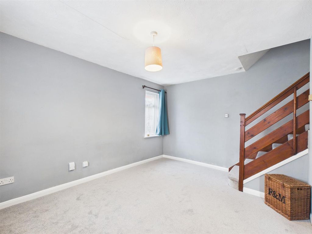 Property photo 2 of 7 Cam02435G0-Pr0144-Still005.Jpg