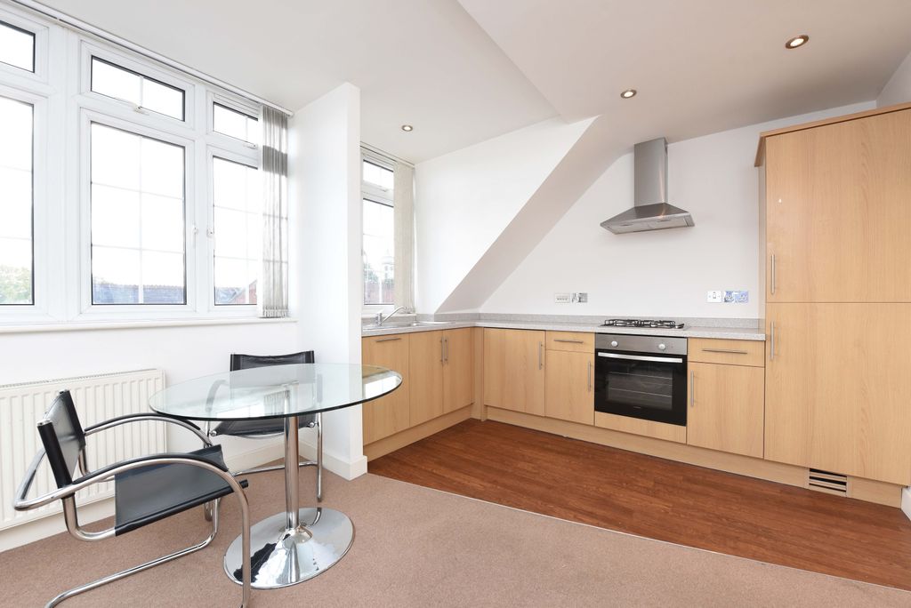 Property photo 2 of 6 5