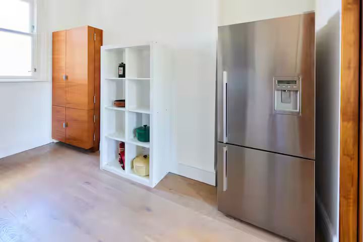 Property photo 2 of 12 Photo 1