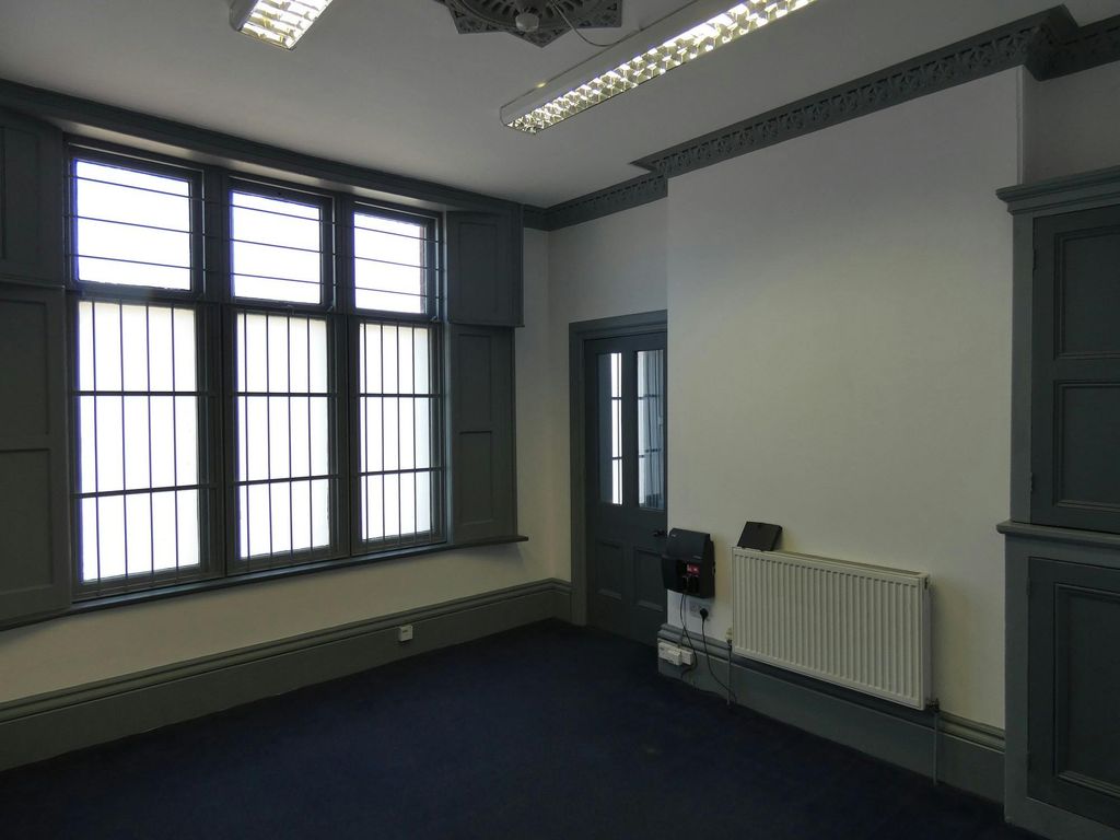 Property photo 3 of 10 Image 3
