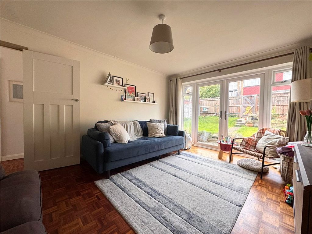 Property photo 2 of 16 Picture No. 04