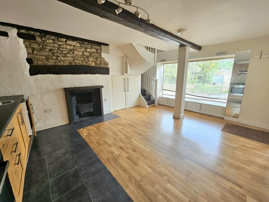Property photo 2 of 13 9F42Bb98-5916-405F-Bc05-3F3d92Ac0139.Jpg