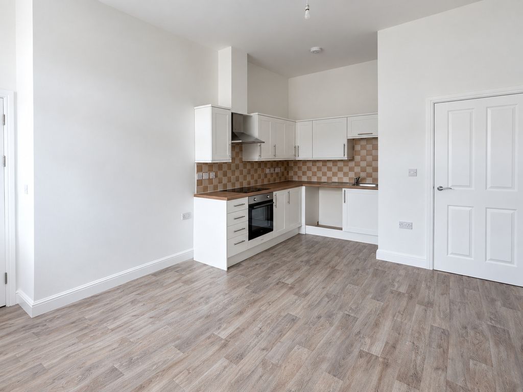 Property photo 1 of 3