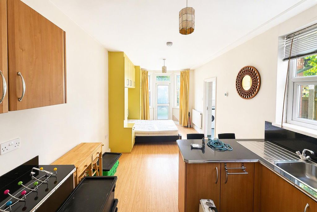 Property photo 1 of 10 Designer (3)_Edited.Jpg