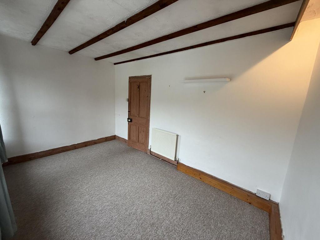 Property photo 3 of 15 Bedroom