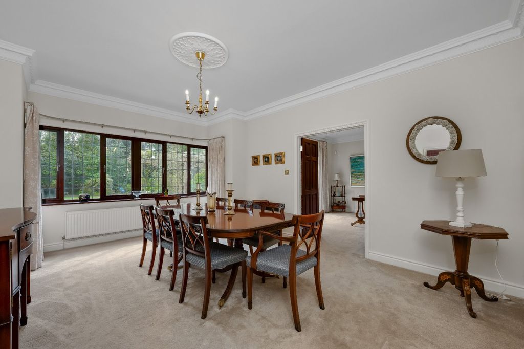Property photo 3 of 16 Dining Room