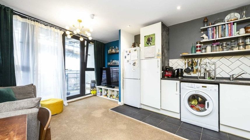 Property photo 3 of 7