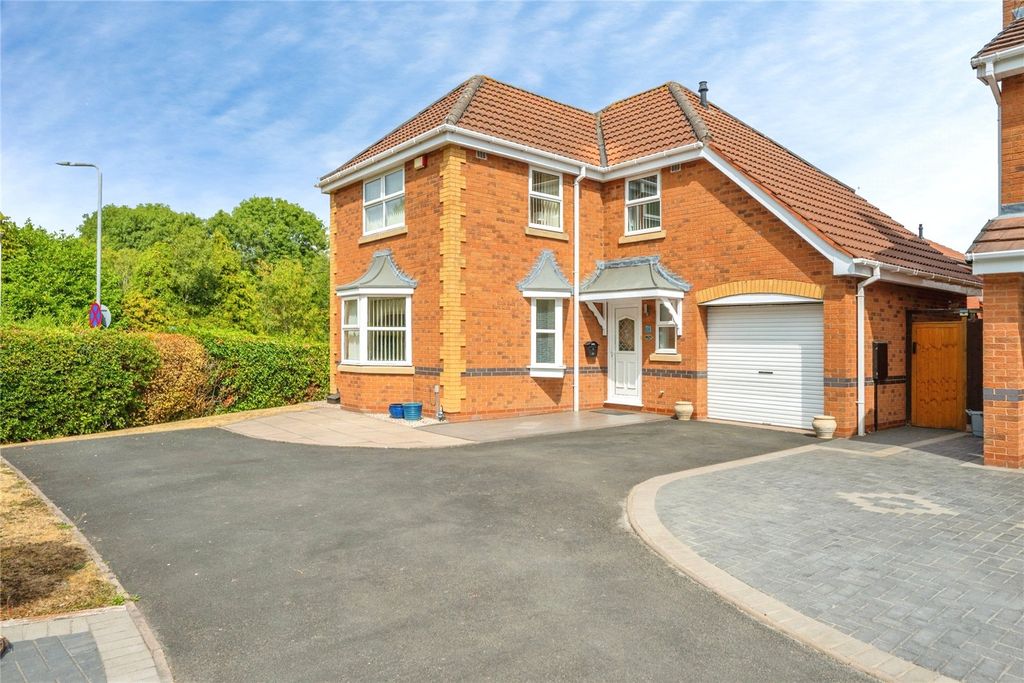 Property photo 1 of 28 Picture No. 18