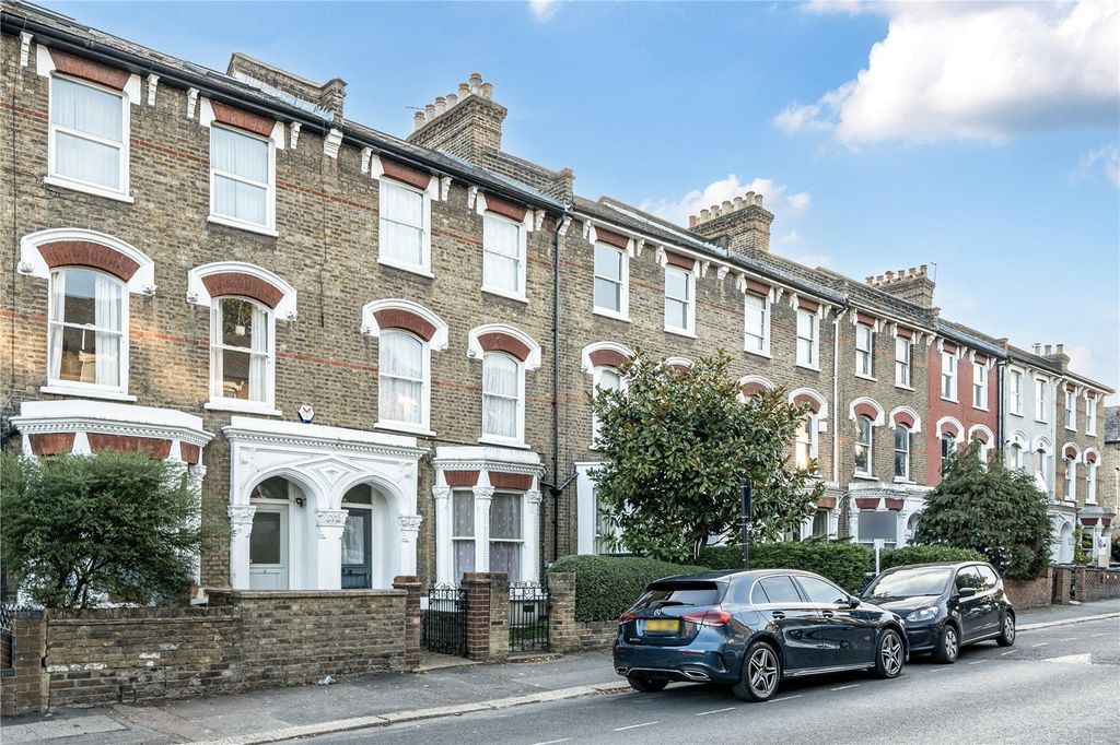 Property photo 1 of 27 Picture No. 32