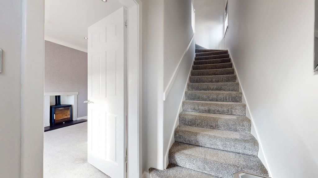 Property photo 2 of 27 1