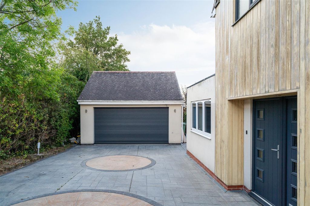 Property photo 3 of 39 Externals-15.Jpg