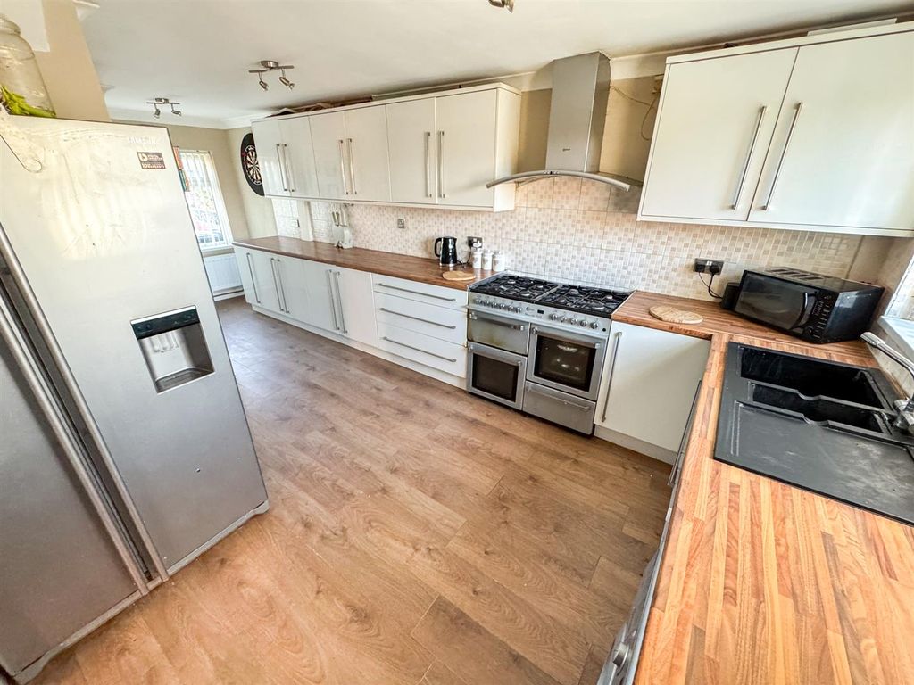 Property photo 3 of 30 Img_0382.Jpg