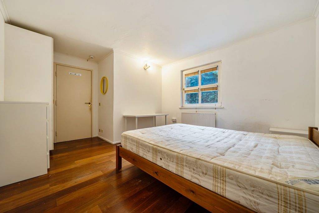 Property photo 2 of 13 1405163-1-6978c2d...