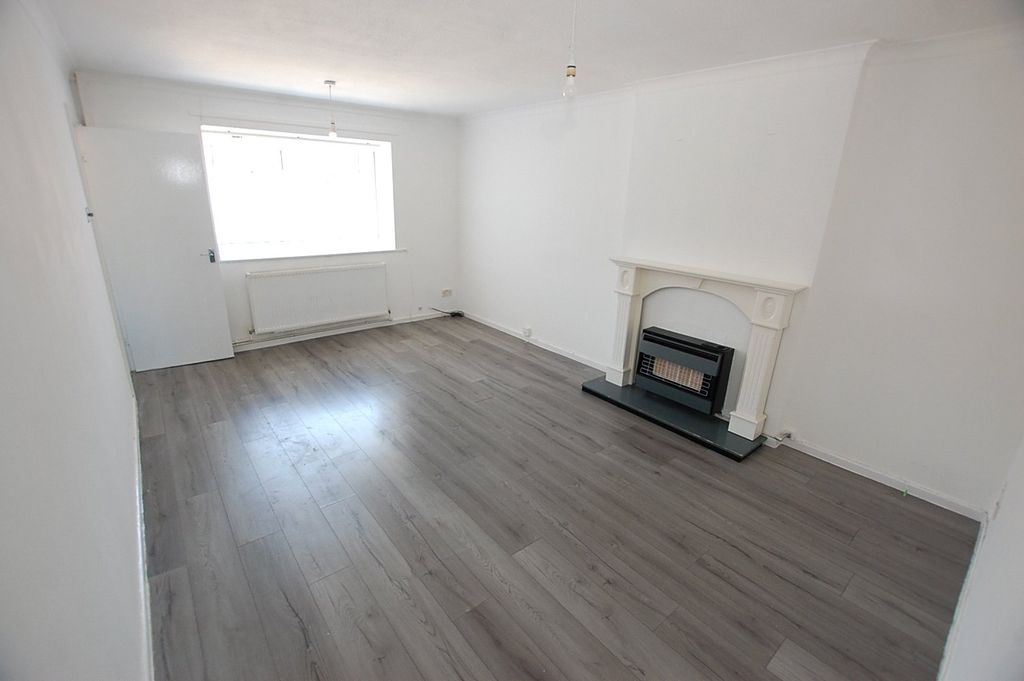 Property photo 2 of 14 Picture No. 01