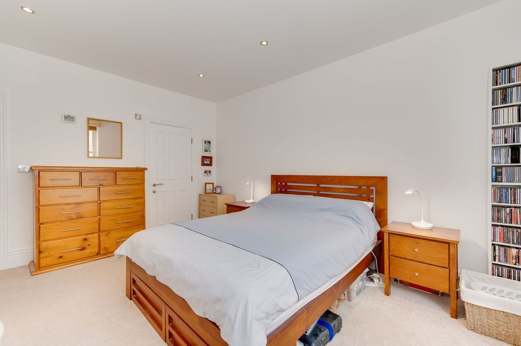 Additional image 6 of 2 bed flat for saleWestbourne Road, Westbourne Manor S10