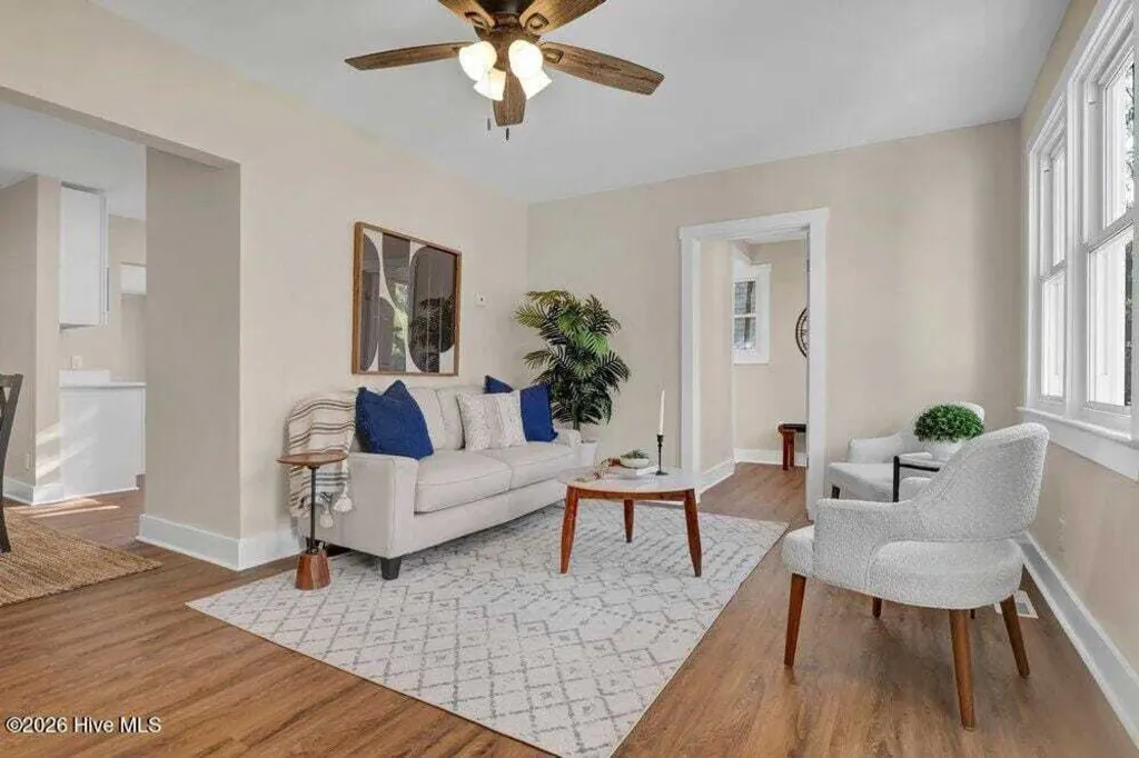 Property photo 2 of 30 <Alttext/>