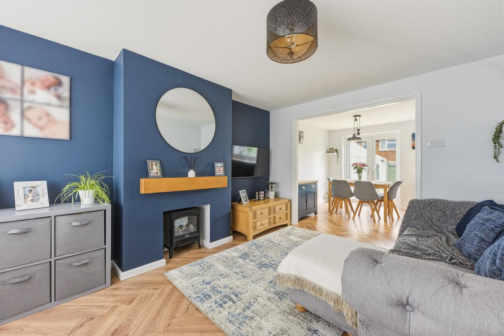 Property photo 3 of 22 Living Room