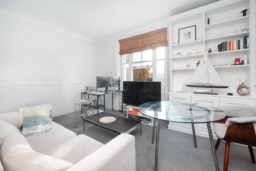 Property photo 3 of 9