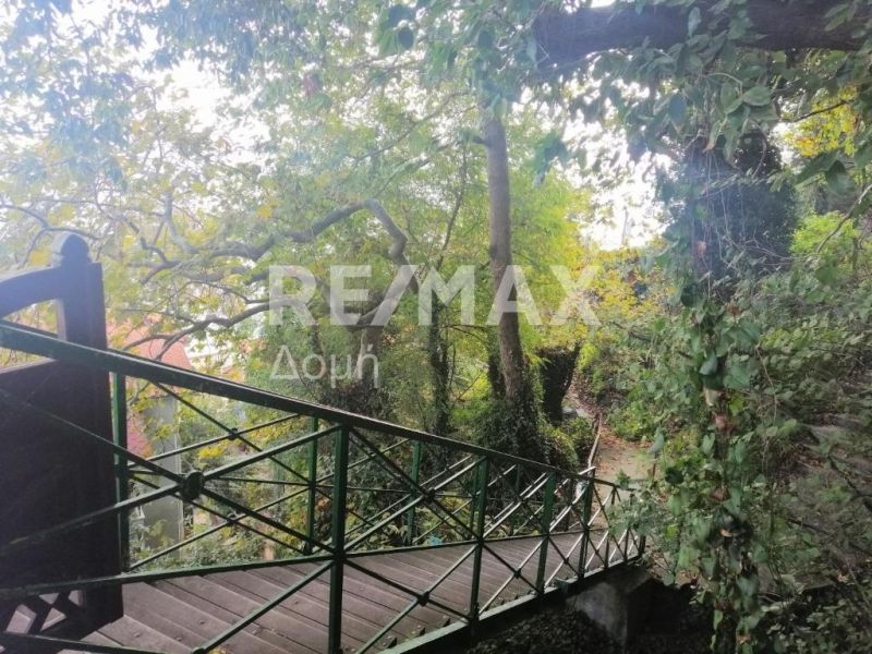 Property photo 3 of 36