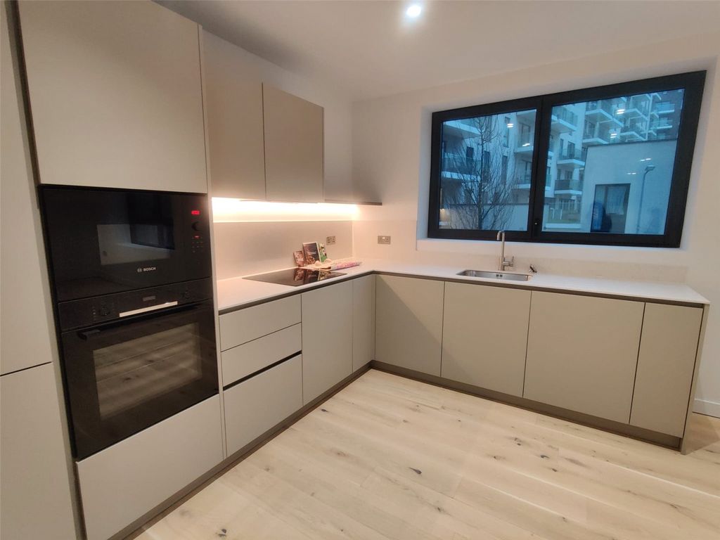 Property photo 3 of 9 Picture No. 18