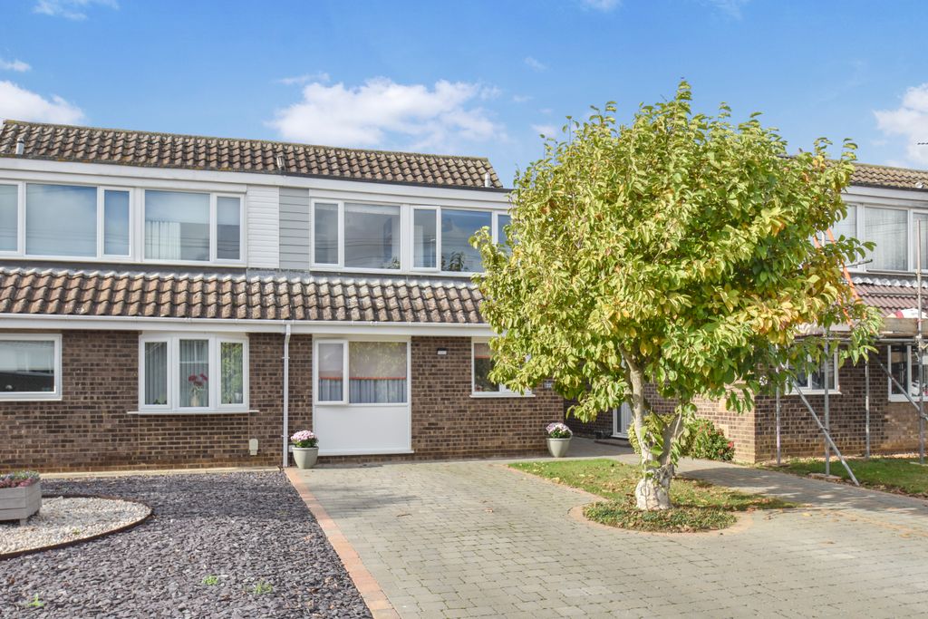 Property photo 1 of 20 1914374_20251023041846