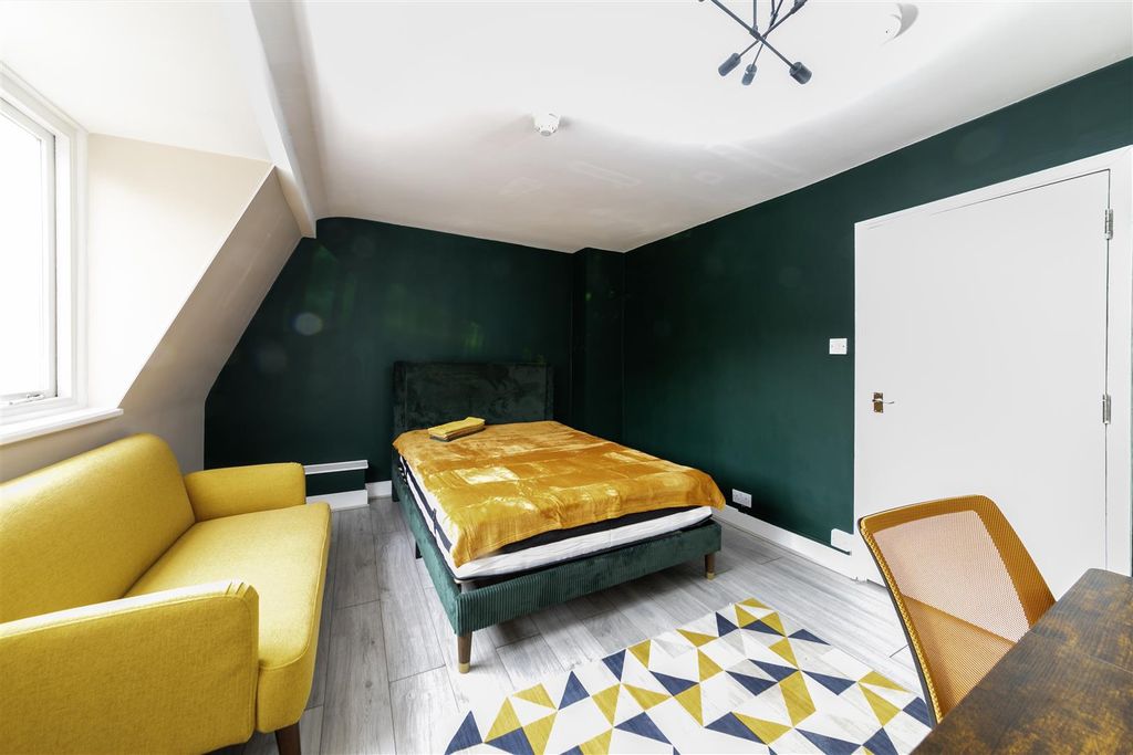 Property photo 2 of 9 F9, 56-58 Crowndale Road -7.Jpg