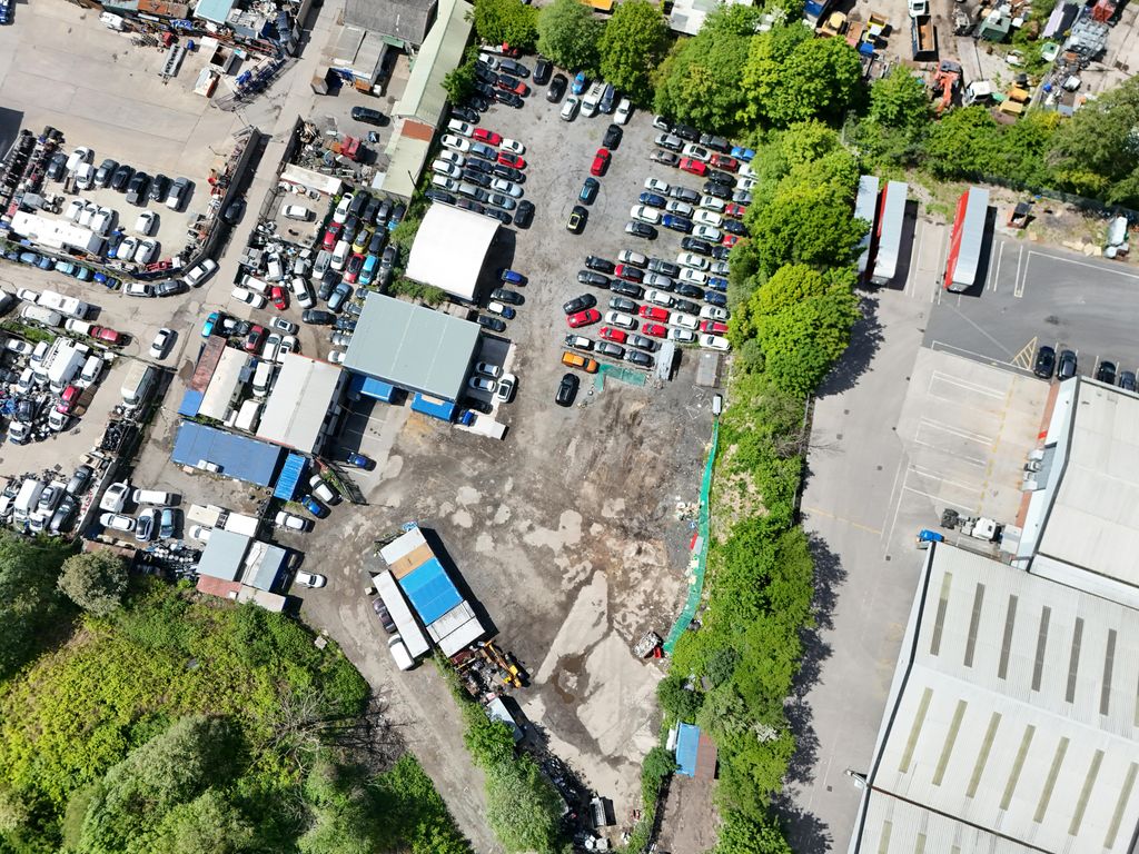 Property photo 2 of 4 Dji_Fly_20260514_135744_0588_1778767012008_Photo.Jpg