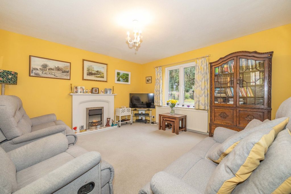 Property photo 2 of 14 Picture 2