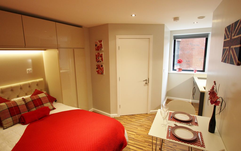 Property photo 1 of 3