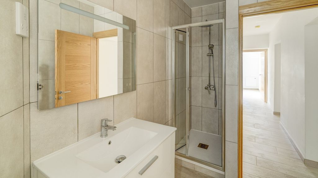 Property photo 3 of 15 <Alttext/>