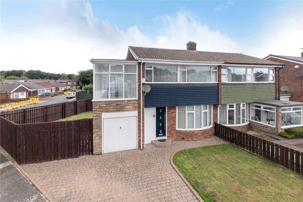 Property photo 1 of 15 Picture No. 01