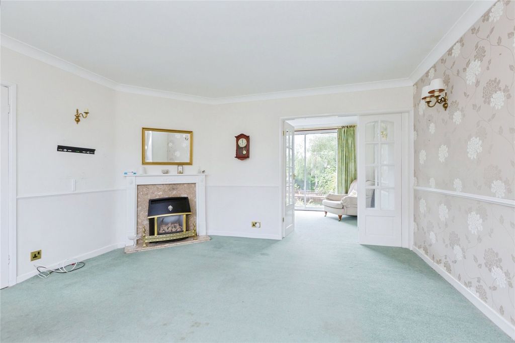 Property photo 3 of 14 Picture No. 12