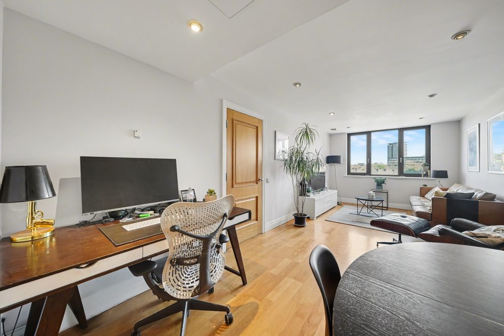 Property photo 3 of 13 5019963