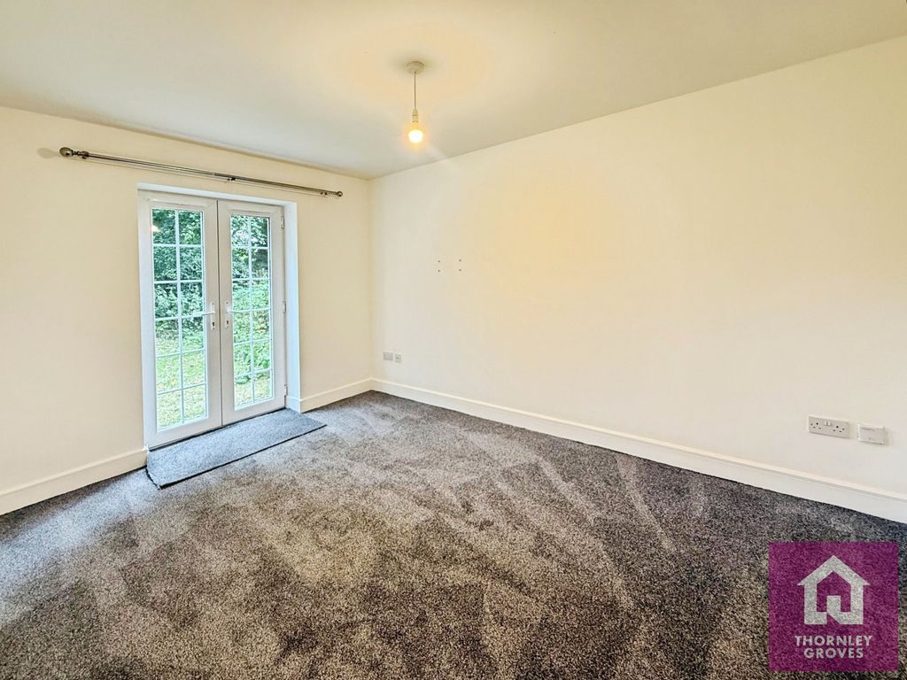 Property photo 1 of 9 Picture No. 11
