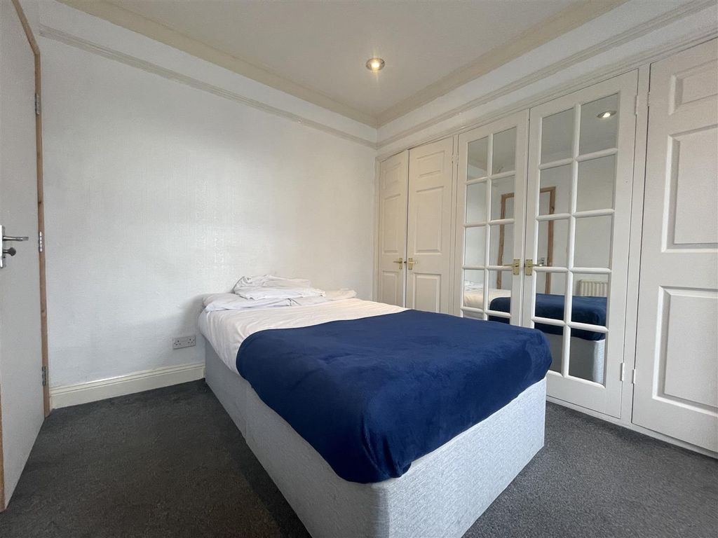 Property photo 2 of 9 Img_2756.Jpg