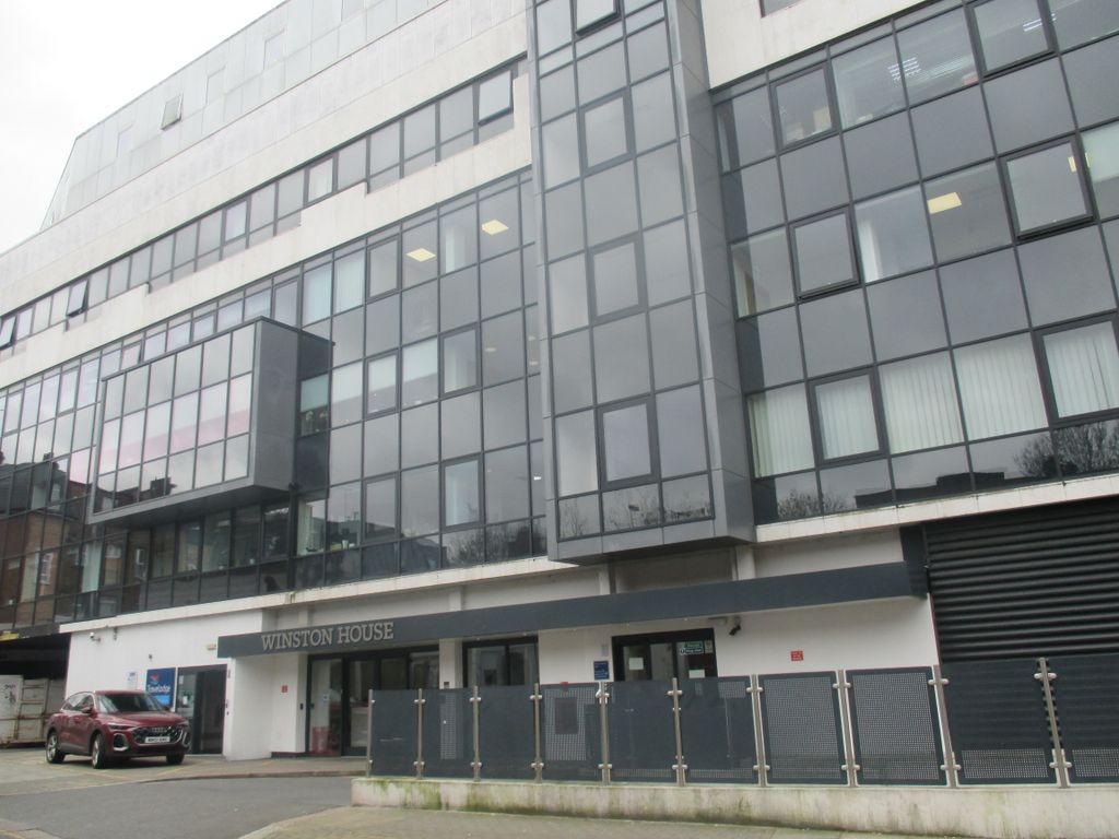 Property photo 1 of 4