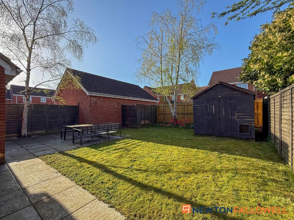 Property photo 3 of 21