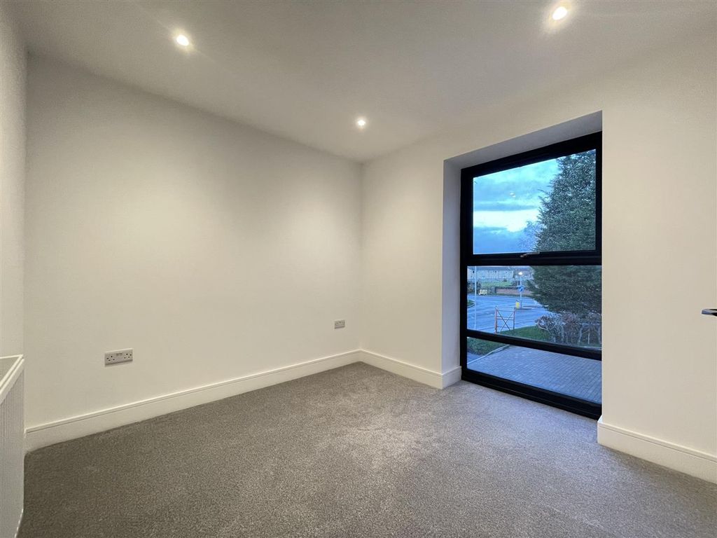 Additional image 5 of 2 bed flat for saleHackness Road, Scalby View Apartments YO12