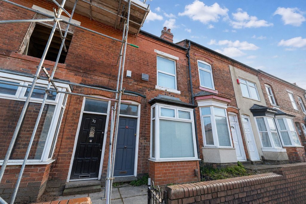 Property photo 2 of 15 Picture No. 02