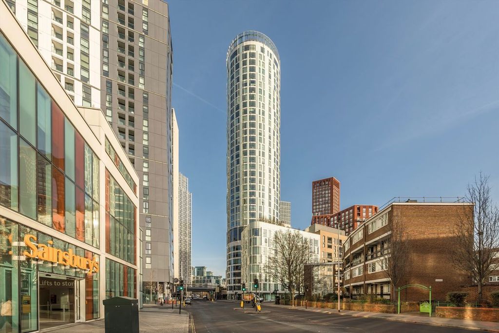 Property photo 1 of 1