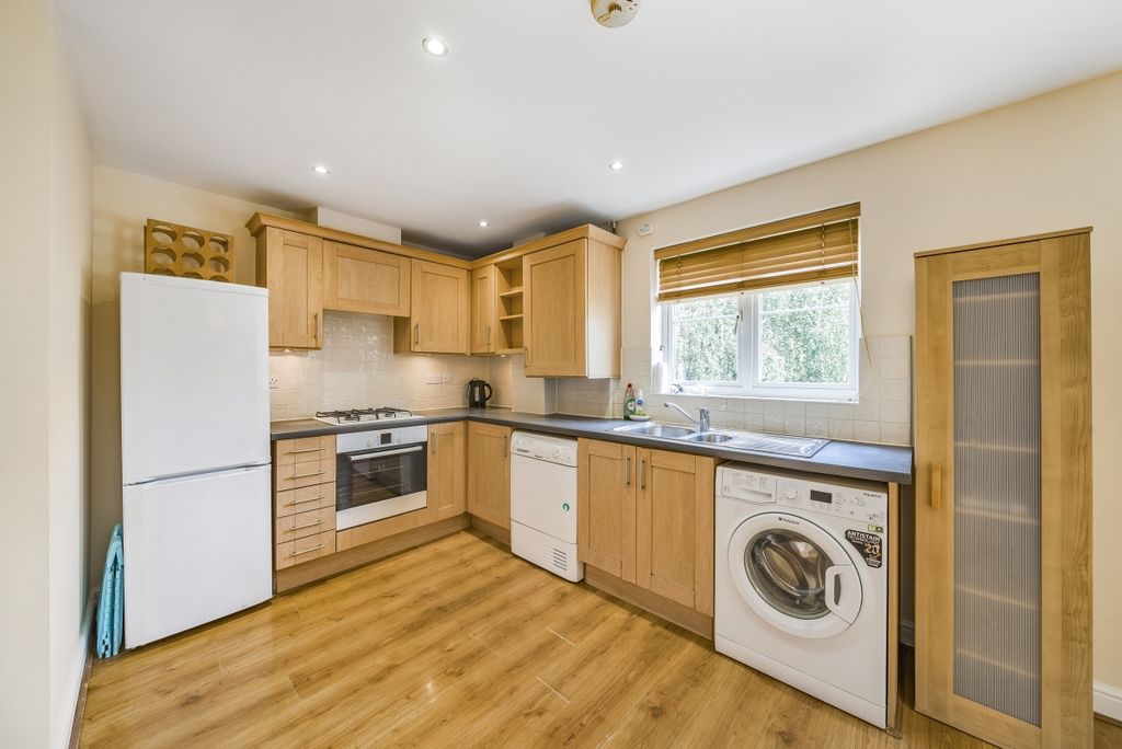 Property photo 3 of 6 1176974 (3)